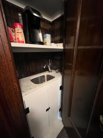 $1,500 | 1 Parker Avenue, Ludlow, VT 05149