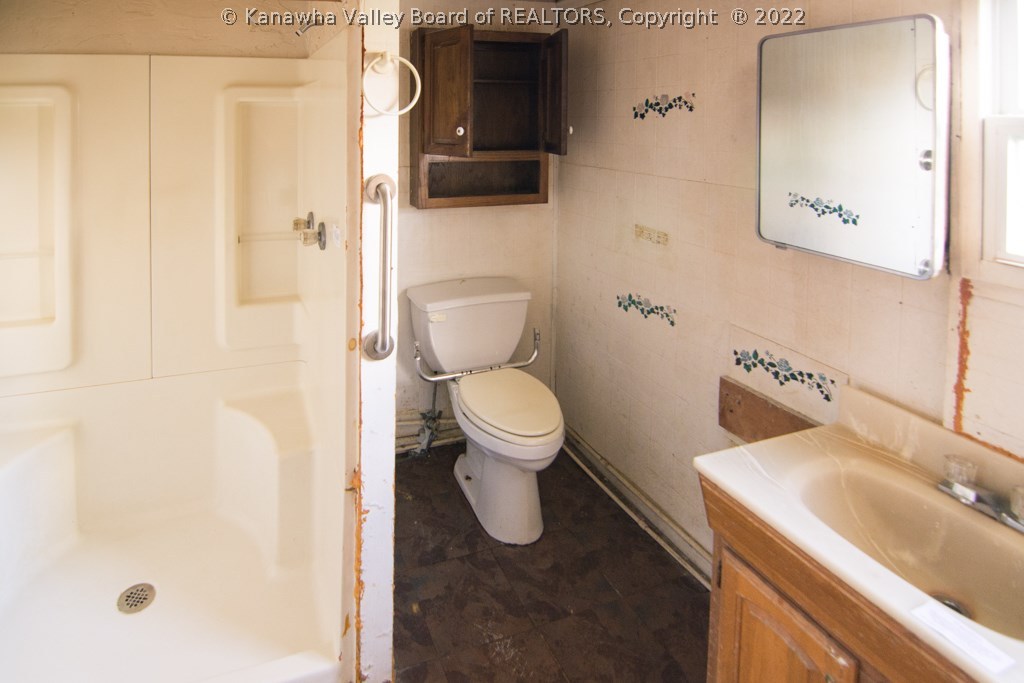 208 Straight Street Ripley, WV 25271 - Photo 22 of 24 Gallery Image 22