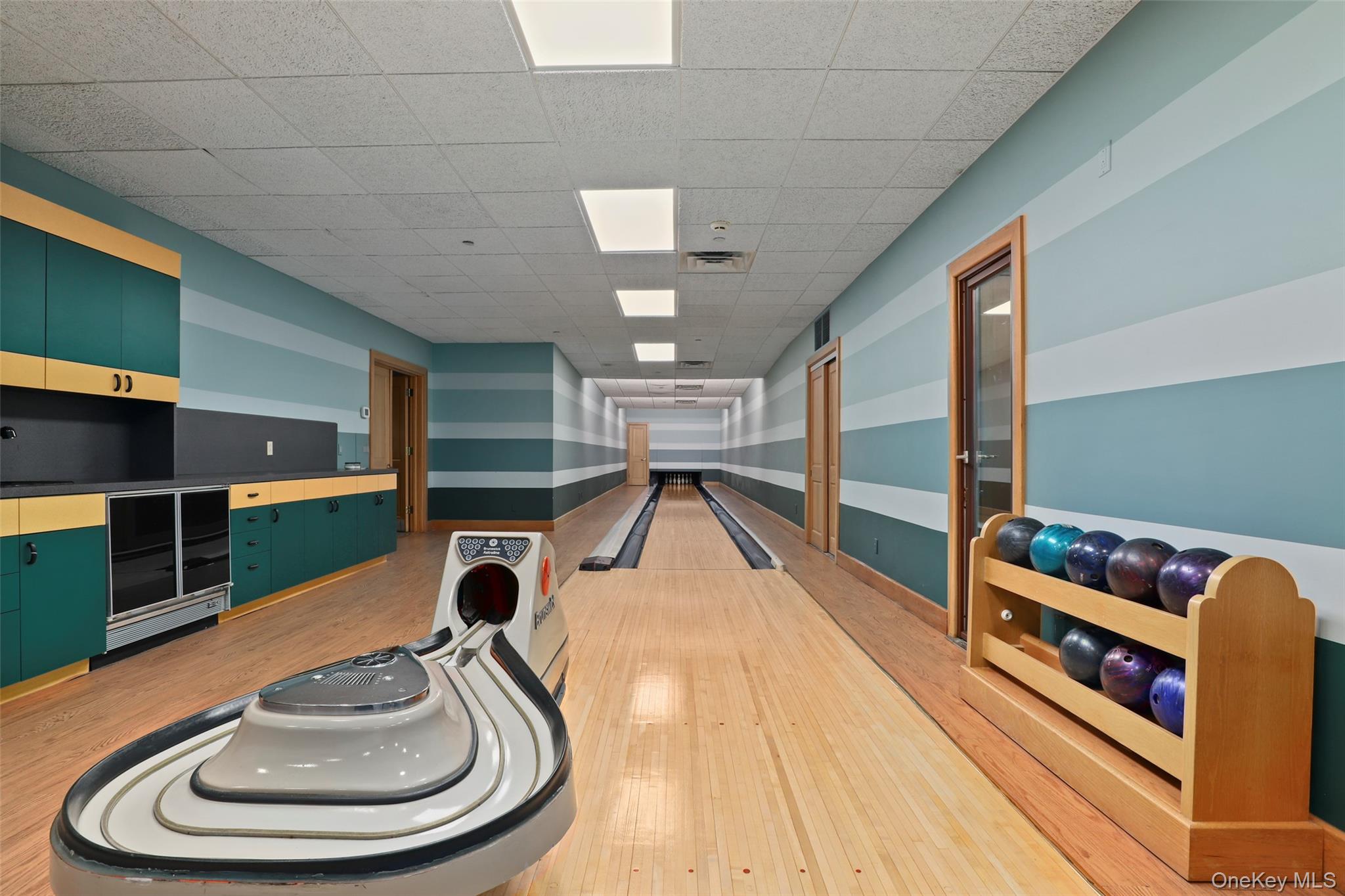 7 Rockledge Road Rye, NY 10580 - Photo 5 of 49 Bowling Alley