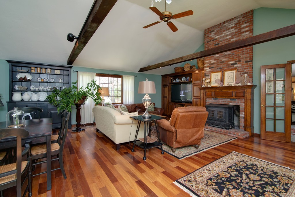 15 Robin Road Sandwich, MA 02563 - Photo 11 of 29 Gallery Image 11