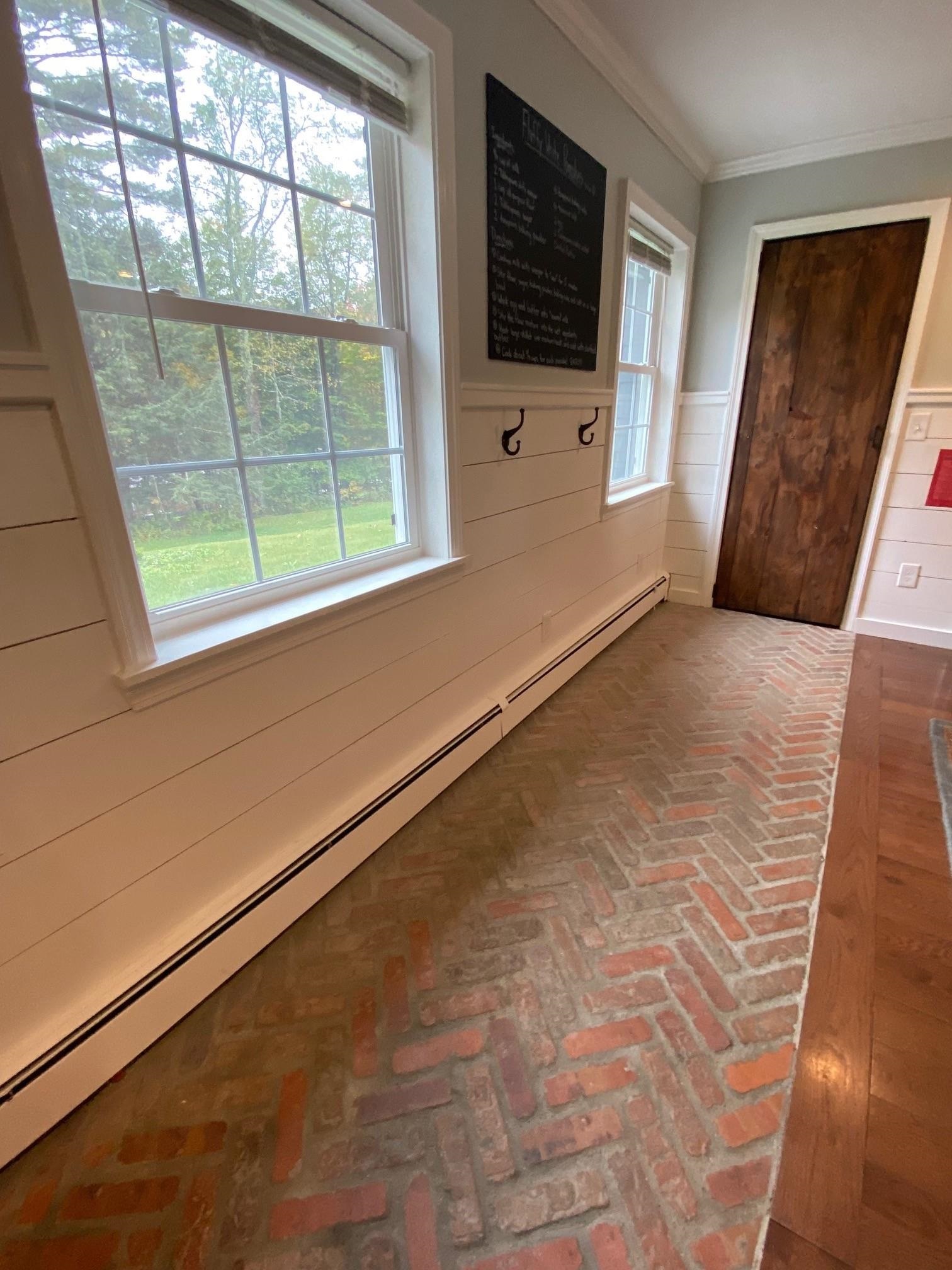 5599 Route Vt 100 Londonderry Vt 05148 Londonderry, VT 05148 - Photo 2 of 32