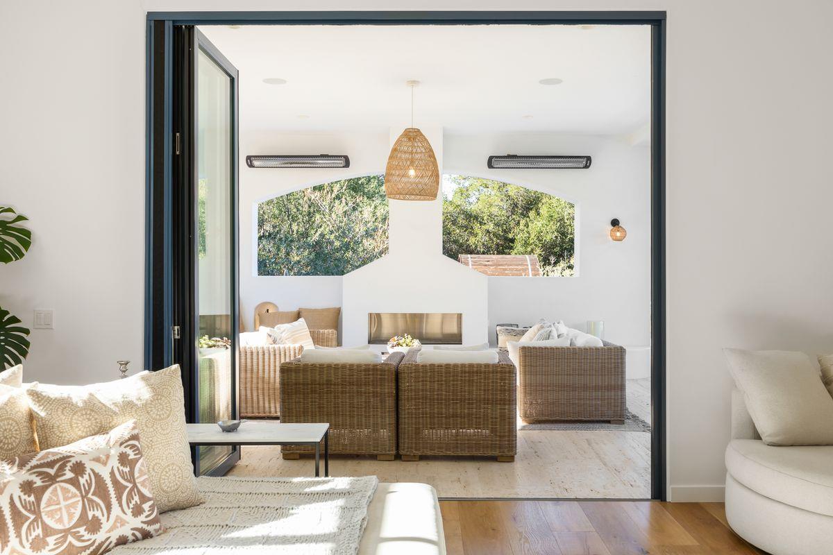 13202 Ojai Road Santa Paula, CA 93060 - Photo 15 of 50 a living room filled with furniture and a large window