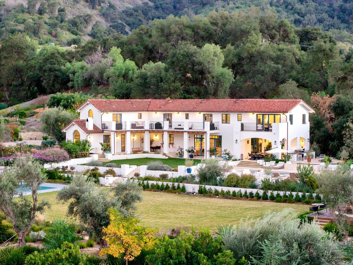13202 Ojai Road Santa Paula, CA 93060 - Photo 3 of 50 an aerial view of residential building and lake view