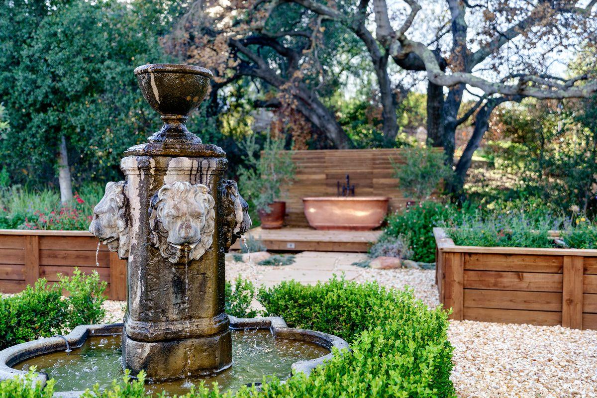 13202 Ojai Road Santa Paula, CA 93060 - Photo 47 of 50 a front view of a house with garden
