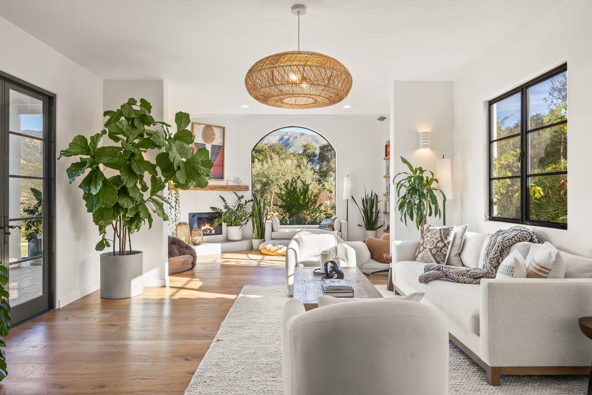 13202 Ojai Road Santa Paula, CA 93060 - Photo 6 of 50 a living room with furniture and a large window