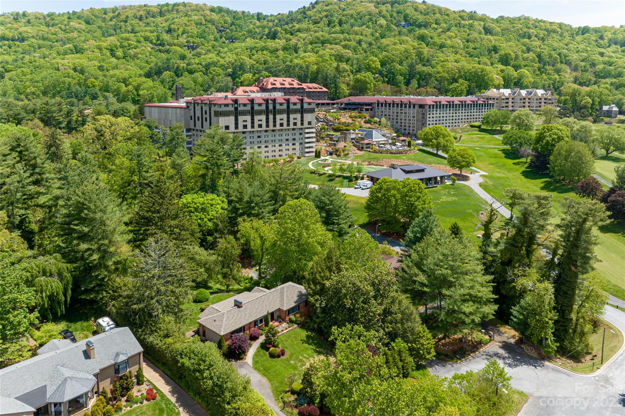 12 Club View Road Asheville, NC 28804 - Photo 2 of 47 an aerial view of multiple house