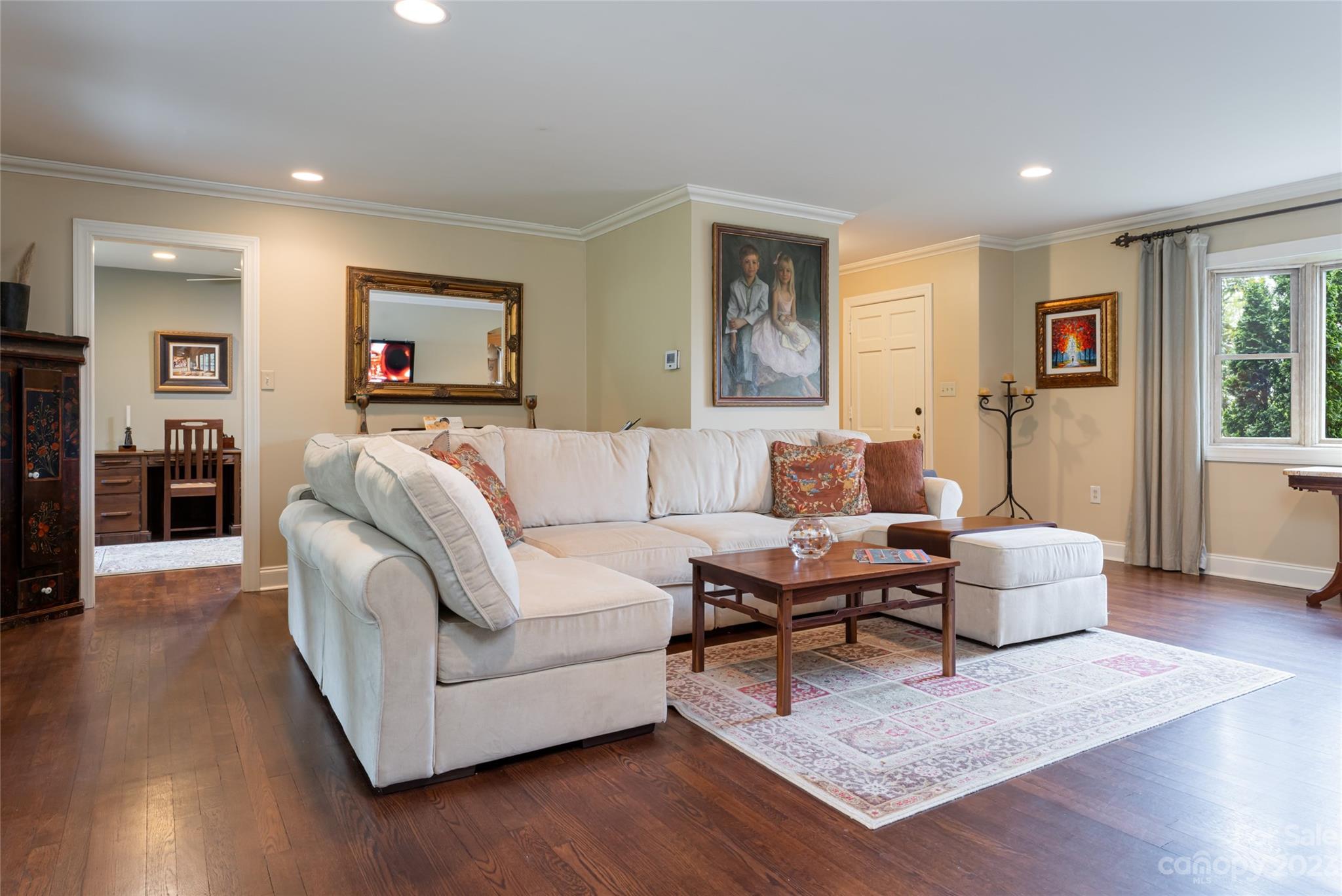 12 Club View Road Asheville, NC 28804 - Photo 5 of 47 a living room with furniture and wooden floor