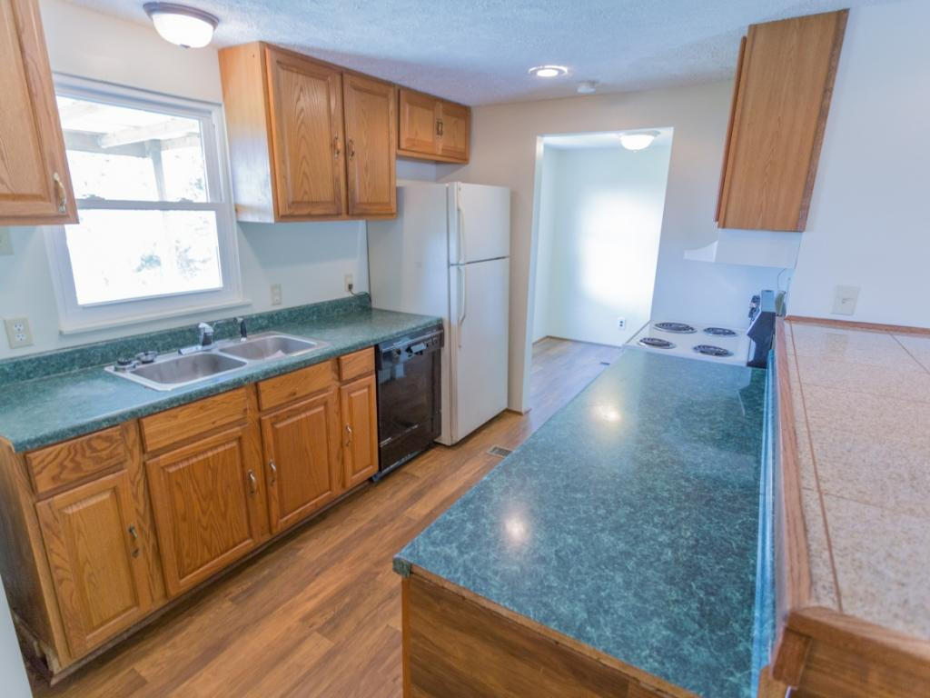 237 V I Ranch Road Bristol, TN 37620 - Photo 20 of 32 Photo 20