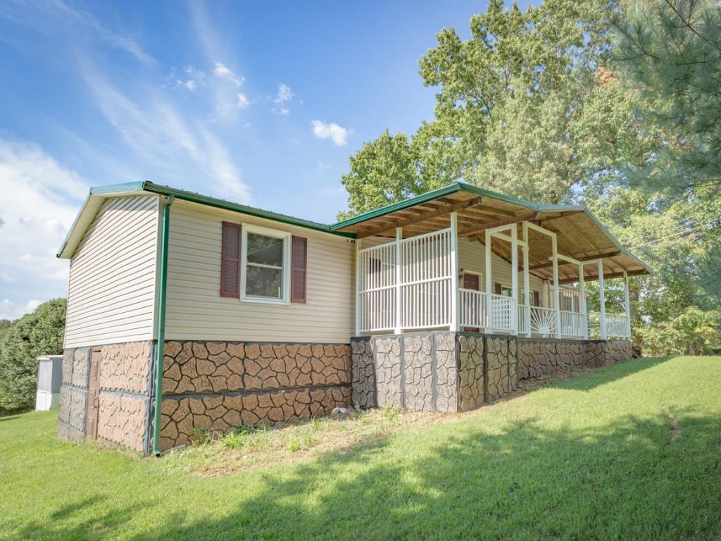 237 V I Ranch Road Bristol, TN 37620 - Photo 2 of 32 Photo 2
