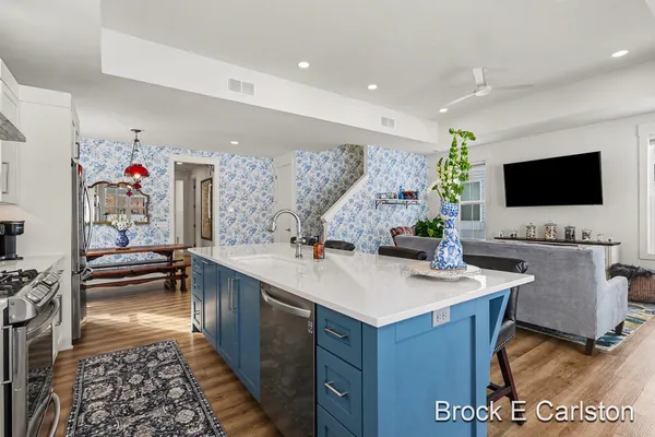 $749,900 | 946 Boardwalk Cove Drive, Muskegon, MI 49441