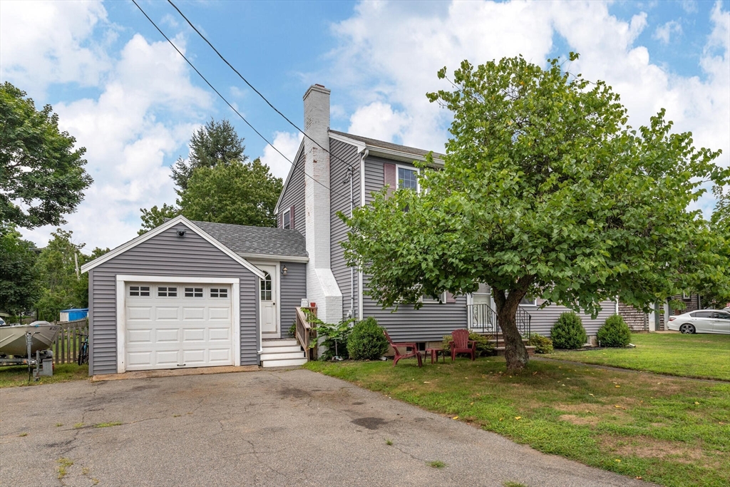 3 Priscilla Road Beverly, MA 01915 - Photo 3 of 35 Gallery Image 3