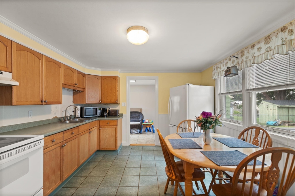 3 Priscilla Road Beverly, MA 01915 - Photo 8 of 35 Gallery Image 8