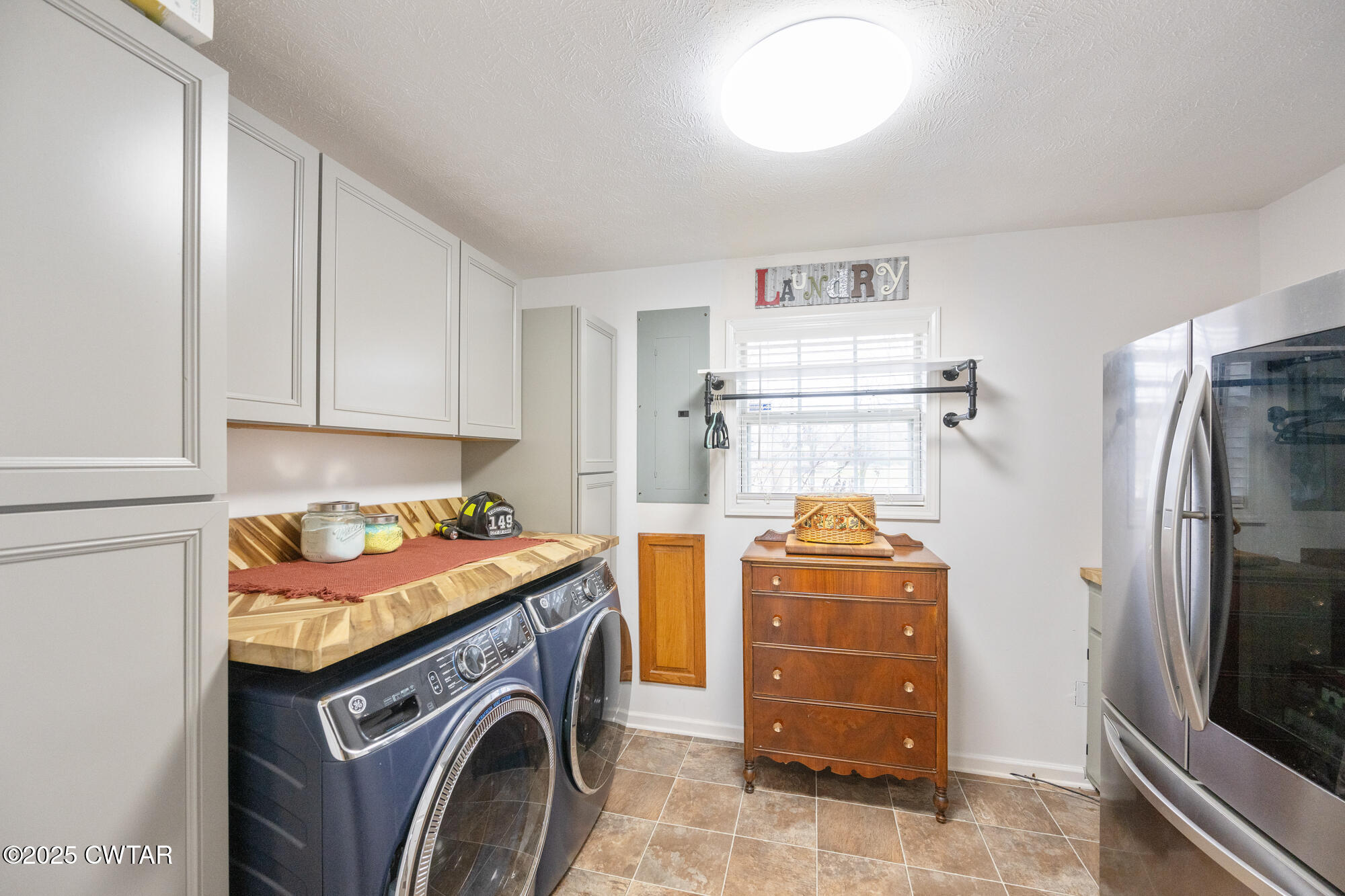 2250 Crucifer Road Huron, TN 38345 - Photo 23 of 32 a utility room with closet dryer and washer
