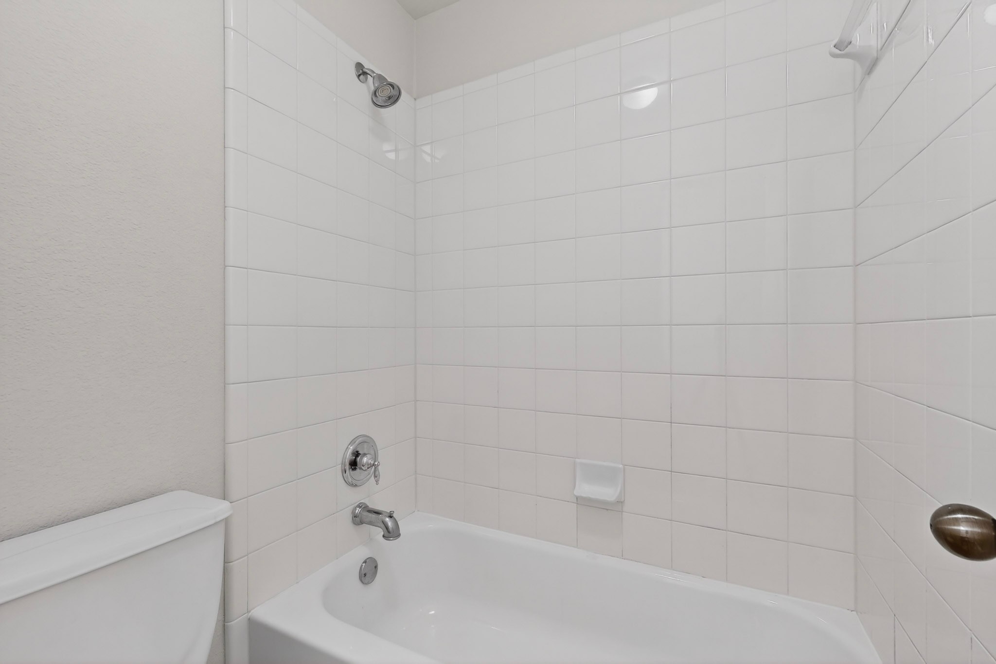 8617 Cobblestone Austin, TX 78735 - Photo 31 of 39 a bathroom with a bathtub