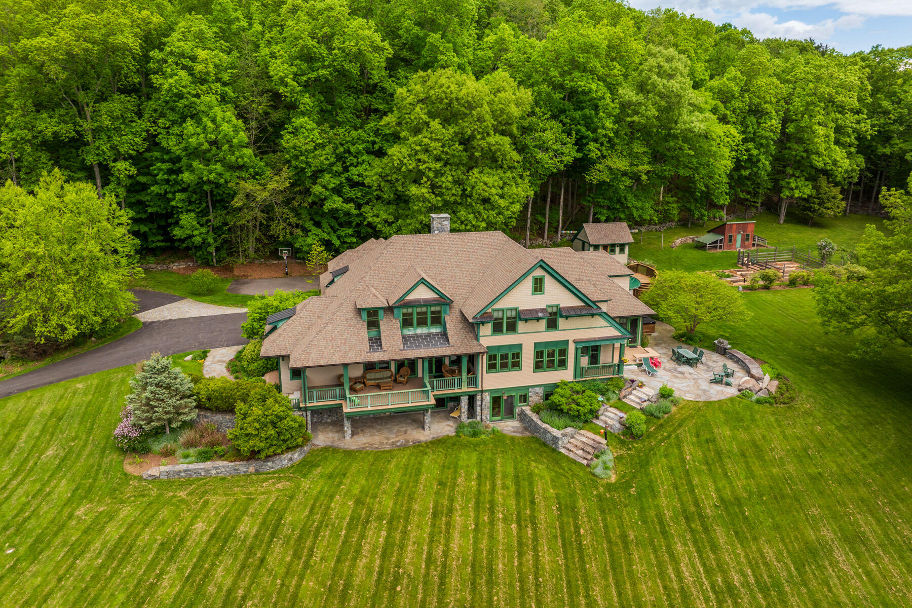 16 Brixham Road Eliot, ME 03903 - Photo 11 of 139 LaBrie-Media-Photos-5