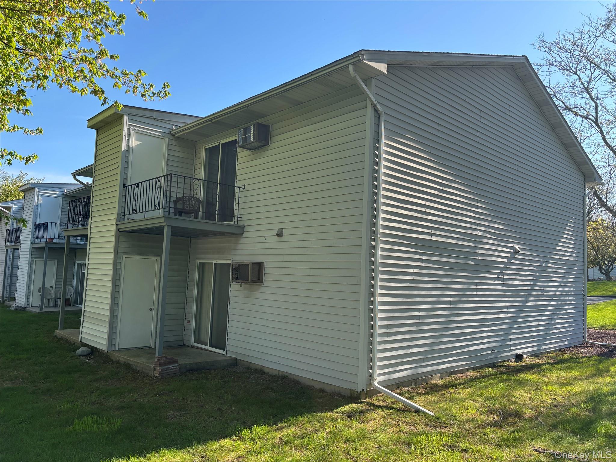 4 Locust Court, Unit F Fishkill, NY 12524 - Photo 15 of 15