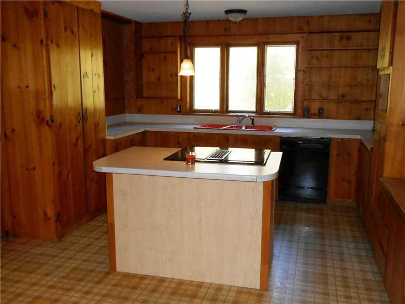 76 Vassalboro Road China, ME 04358 - Photo 4 of 17 Kitchen.