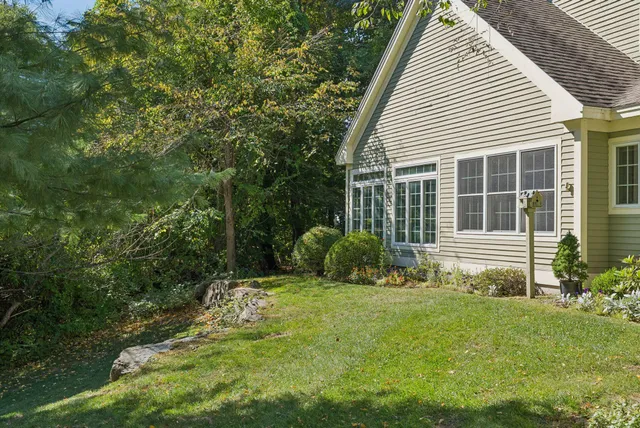 $750,000 | 2 Breakwater Way, Unit 2, Saco, ME 04072