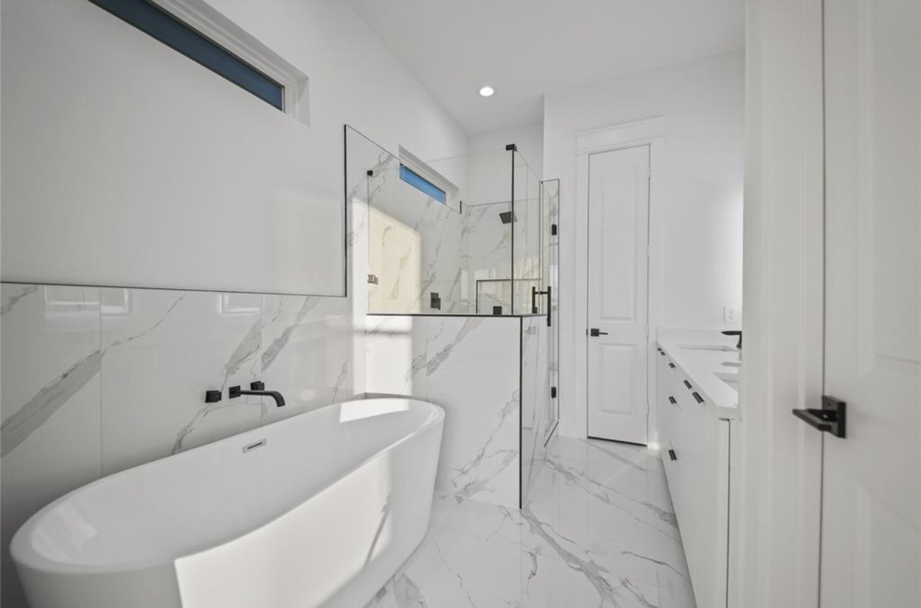 1606 Mary Street Houston, TX 77026 - Photo 13 of 15 Gallery Image 13