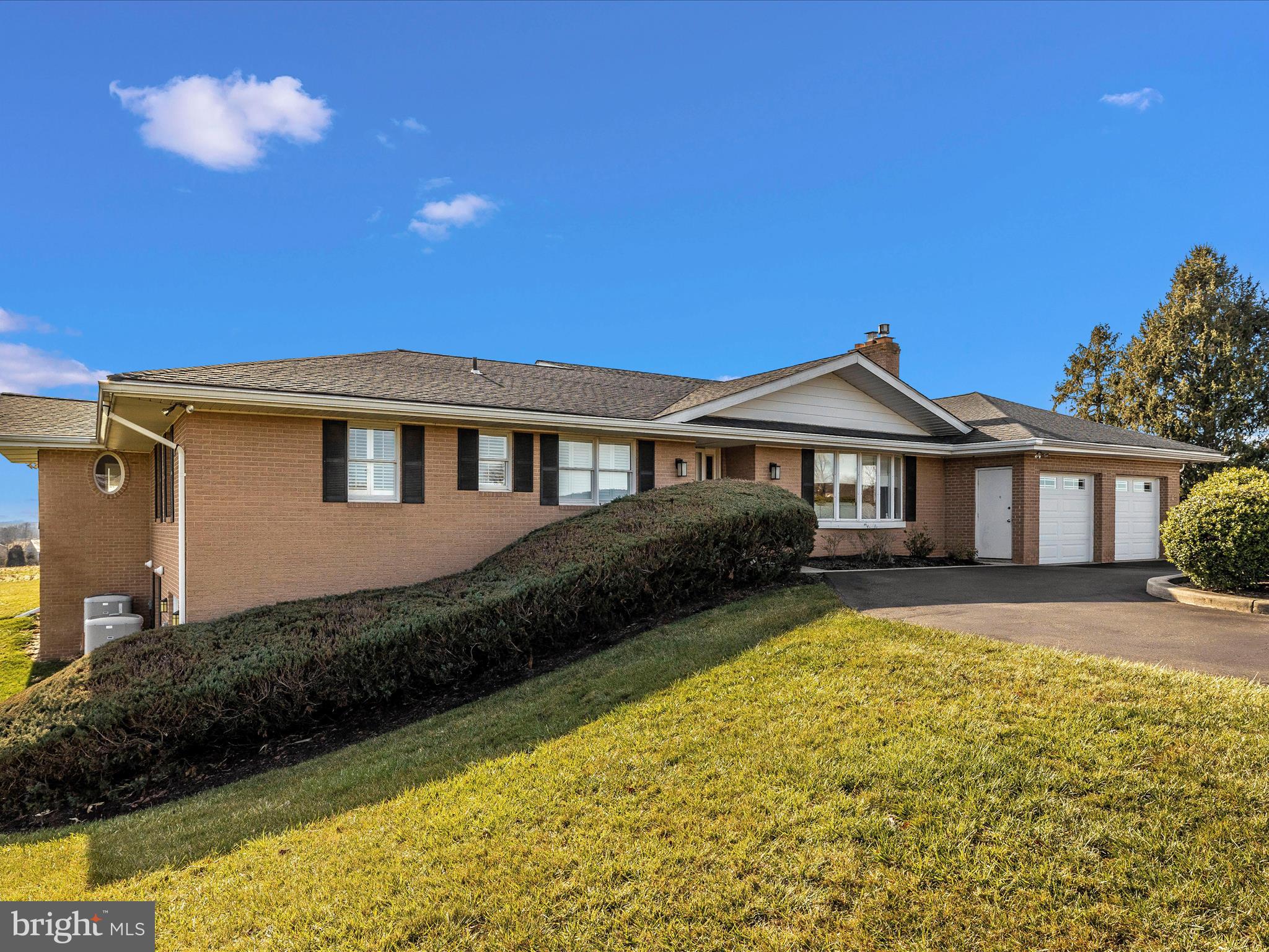 14705 Sugarland Road Poolesville, MD 20837 - Photo 17 of 31 Exterior