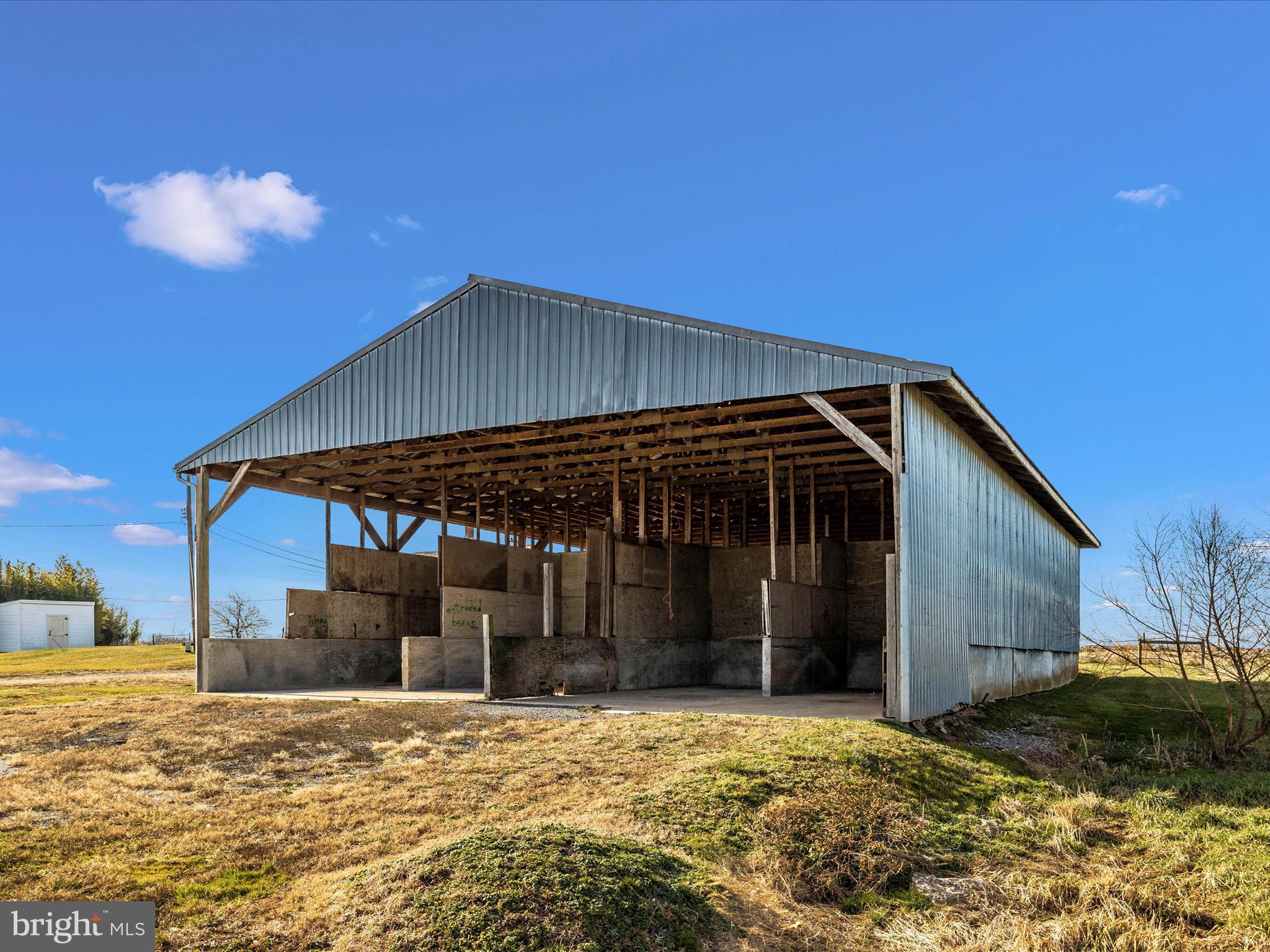 14705 Sugarland Road Poolesville, MD 20837 - Photo 22 of 31 Exterior