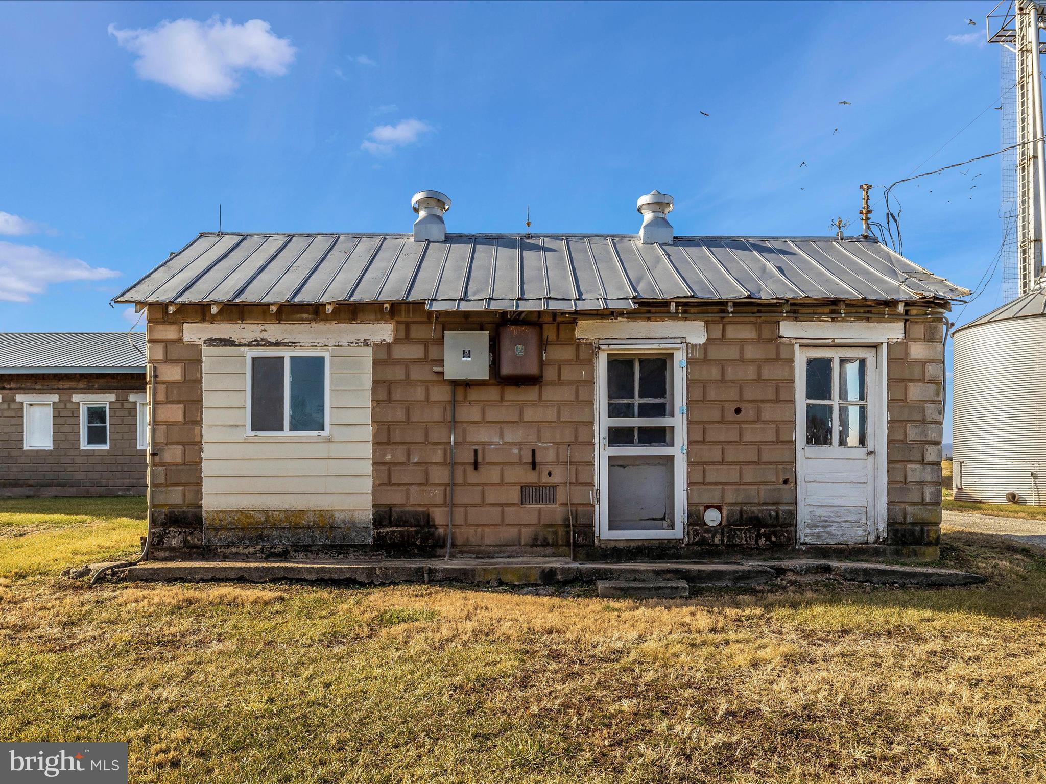 14705 Sugarland Road Poolesville, MD 20837 - Photo 27 of 31 Exterior