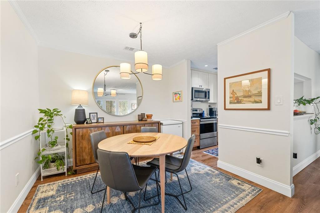 414 Tuxworth Circle Decatur, GA 30033 - Photo 6 of 24