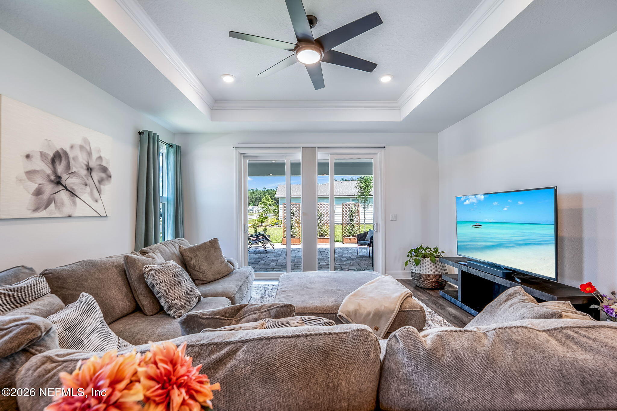 212 Ethereal Square Yulee, FL 32097 - Photo 22 of 82 22-web-or-mls-Living Room