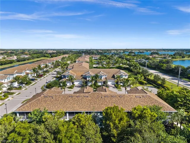 $489,000 | 2280 Priory Lane, Unit 1106, Naples, FL 34120