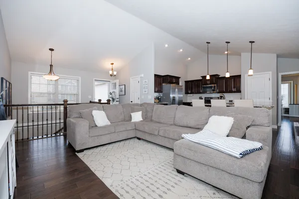 $399,900 | 407 Bob White Way, Normal, IL 61761