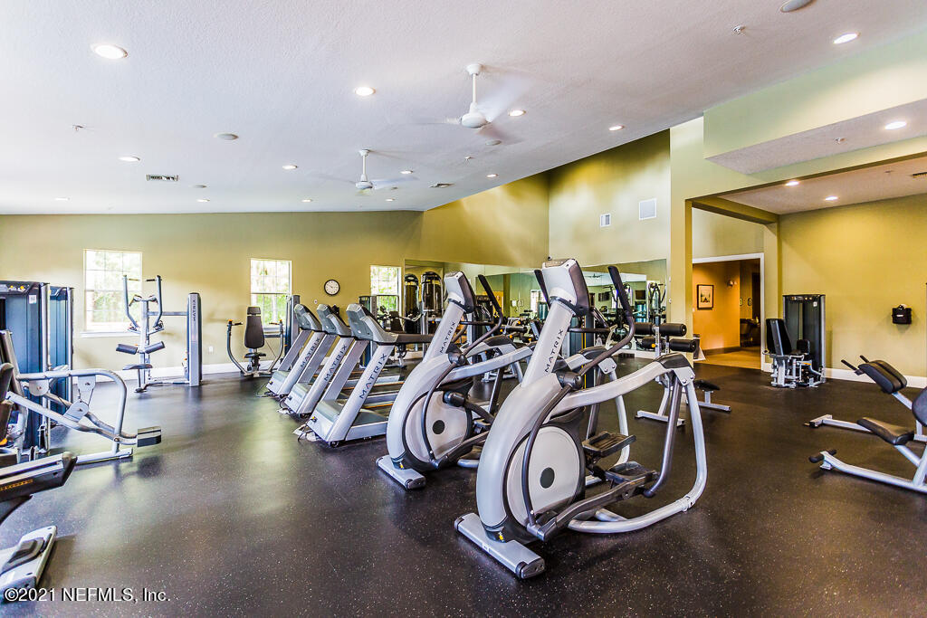 8550 Touchton Road, Unit 1321 Jacksonville, FL 32216 - Photo 11 of 31 176A1720