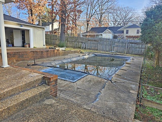 2040 Ridgeway Road Memphis, TN 38119 - Photo 31 of 35 a view of a house with backyard and sitting area