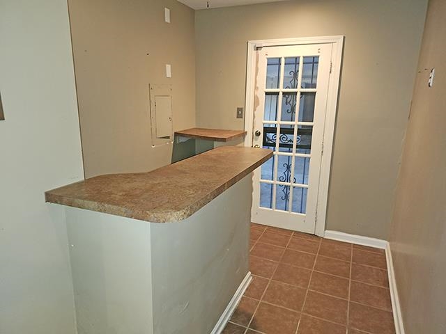 2040 Ridgeway Road Memphis, TN 38119 - Photo 8 of 35 a view of balcony and window