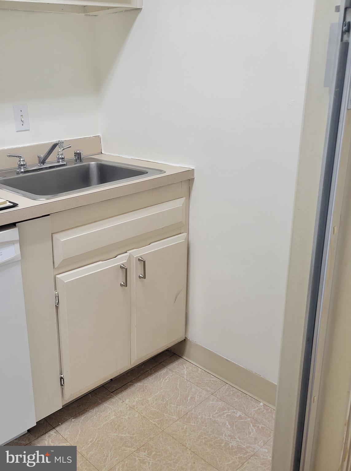 1425 4th Street Southwest, Unit A502 Washington, DC 20024 - Photo 14 of 26 Kitchen Cabinet