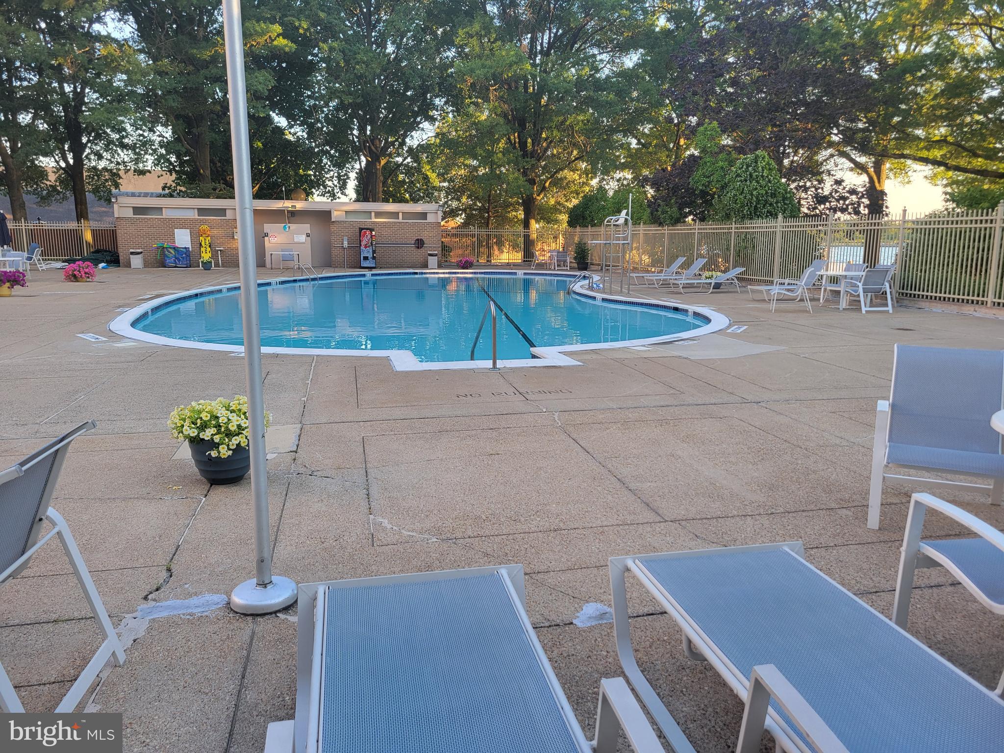 1425 4th Street Southwest, Unit A502 Washington, DC 20024 - Photo 17 of 26 Community Pool