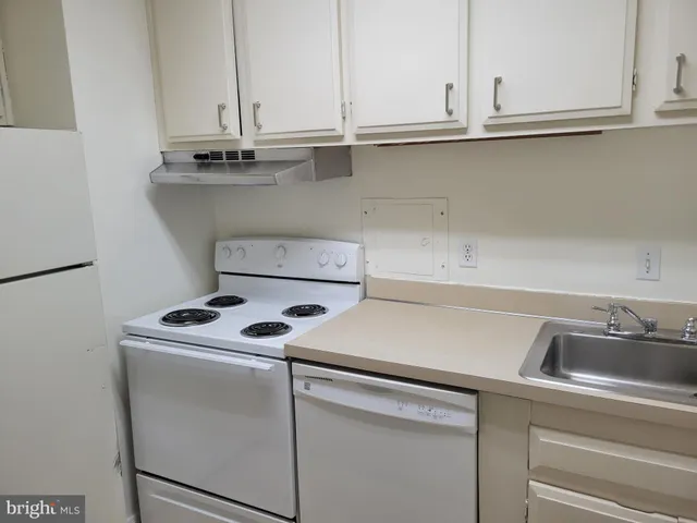 $205,000 | 1425 4th Street Southwest, Unit A502, Washington, DC 20024