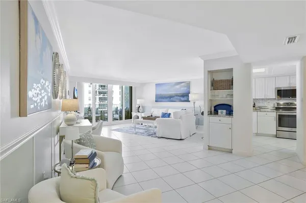 $1,325,000 | 280 South Collier Boulevard, Unit 1101, Marco Island, FL 34145