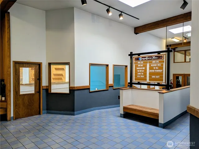 $1,000 | 222 North Lincoln Street, Unit 106, Port Angeles, WA 98362