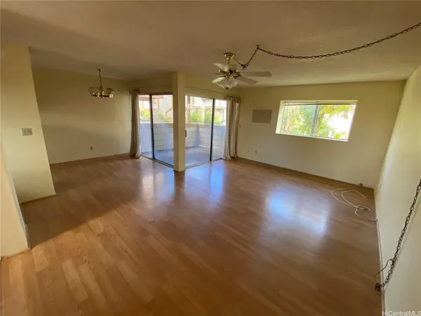 $2,800 | 98-943 Moanalua Road, Unit 1703, Aiea, HI 96701