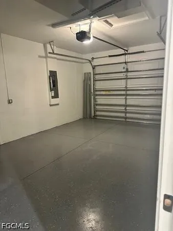 $1,800 | 2523 Daniel Avenue North, Lehigh Acres, FL 33971