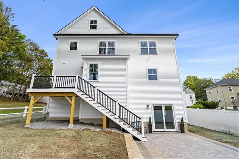a house view with a outdoor space