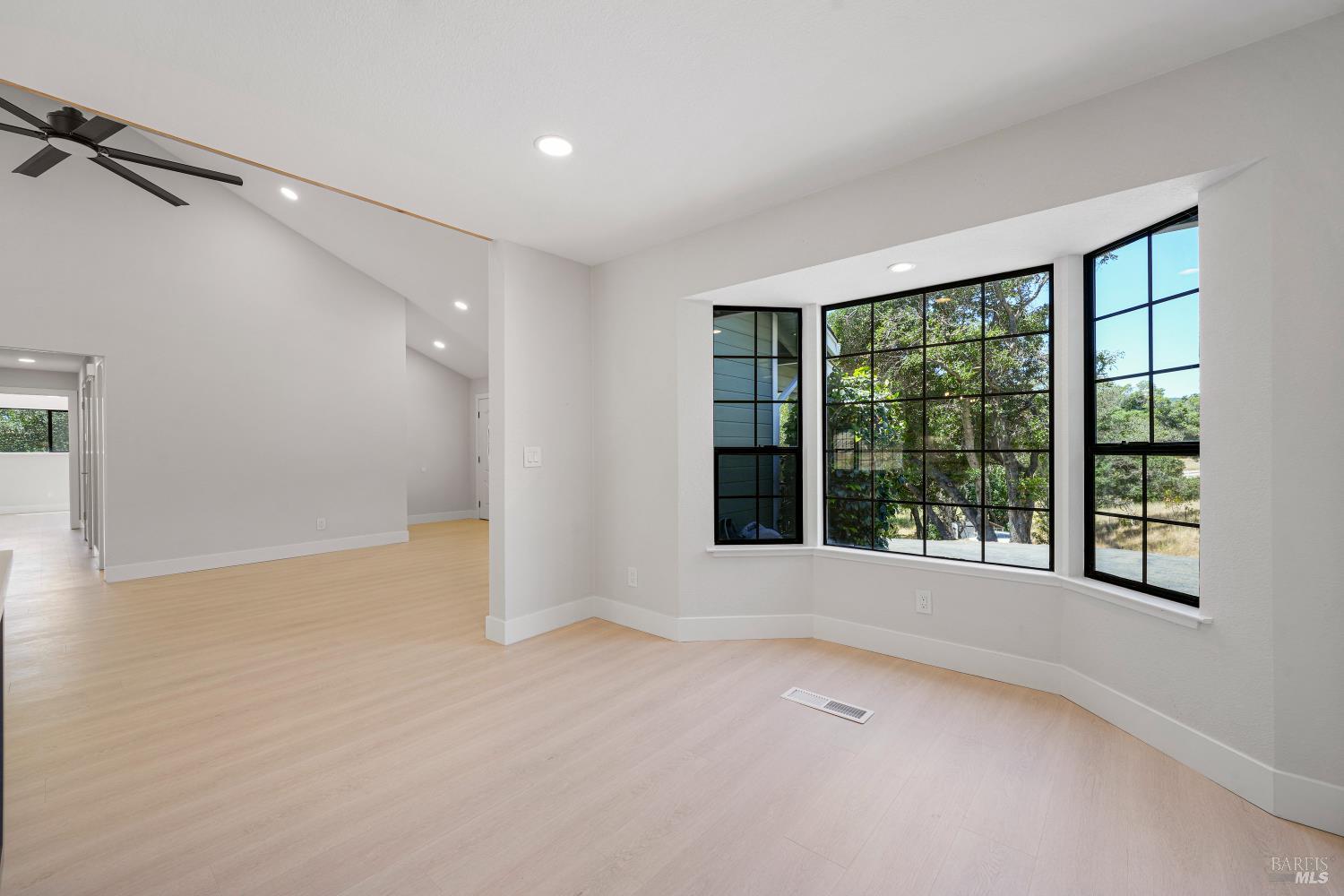 2129 Rockville Road Fairfield, CA 94534 - Photo 14 of 59