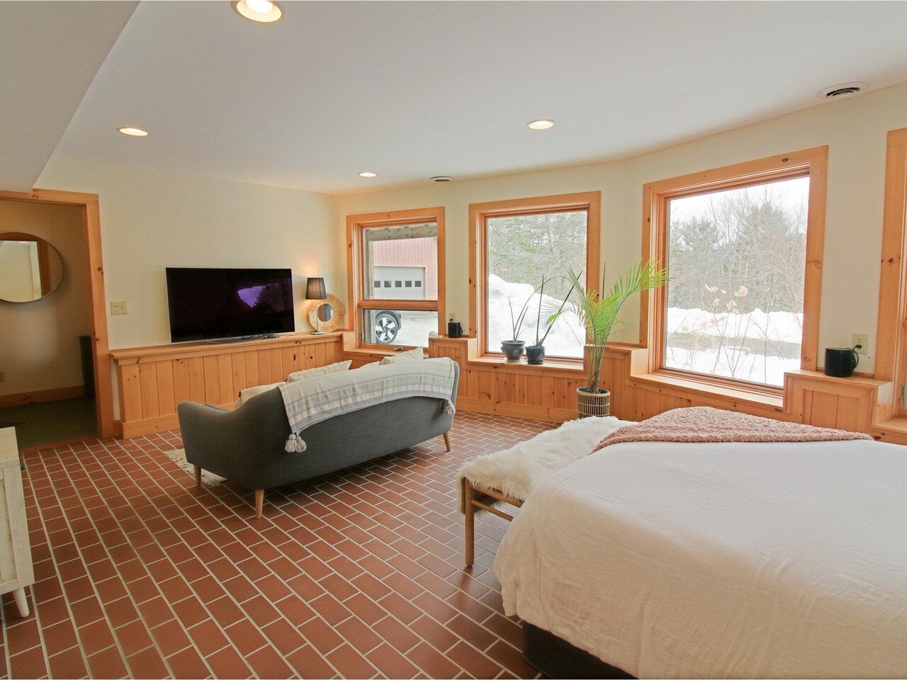 81 Gould Hill Road Worcester, VT 05682 - Photo 19 of 40