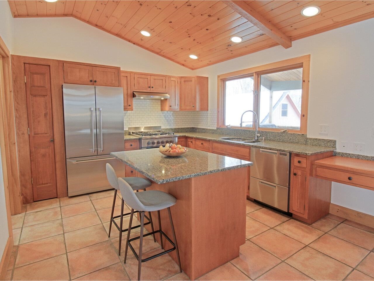 81 Gould Hill Road Worcester, VT 05682 - Photo 3 of 40