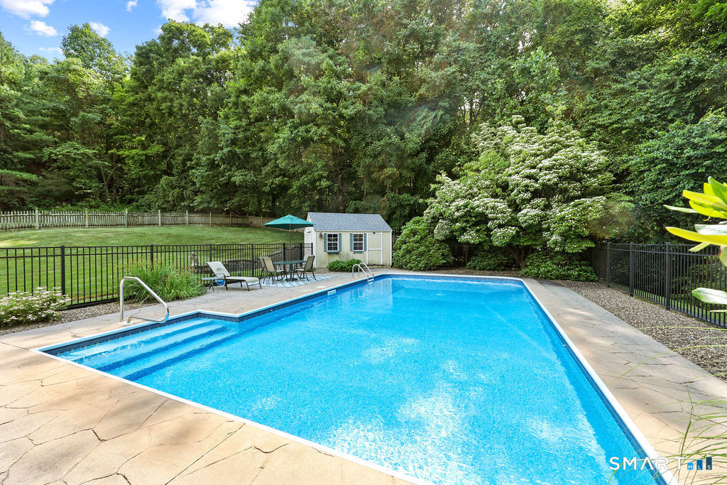 209 Lancaster Way Cheshire, CT 06410 - Photo 34 of 40