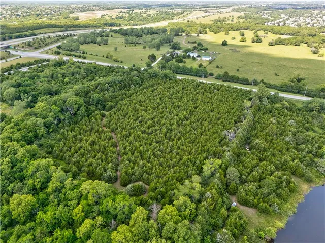 $850,000 | 22640 West 119th Street, Olathe, KS 66061