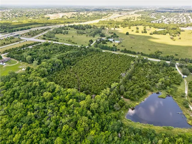 $850,000 | 22640 West 119th Street, Olathe, KS 66061