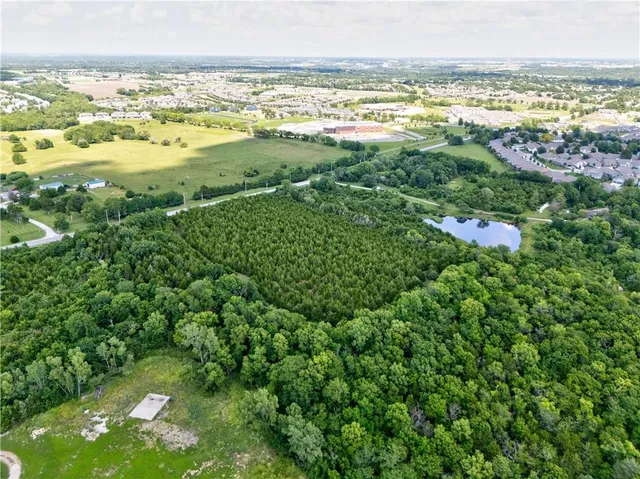 $850,000 | 22640 West 119th Street, Olathe, KS 66061