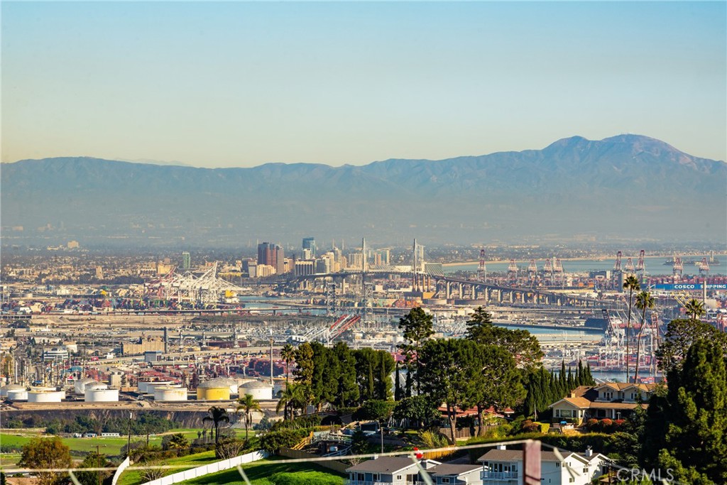 80 Saddleback Road Rolling Hills, CA 90274 - Photo 12 of 43 a view of a city