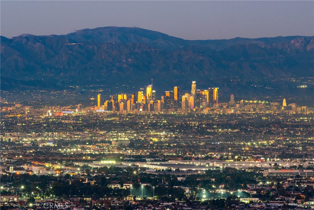80 Saddleback Road Rolling Hills, CA 90274 - Photo 10 of 43 a view of a city